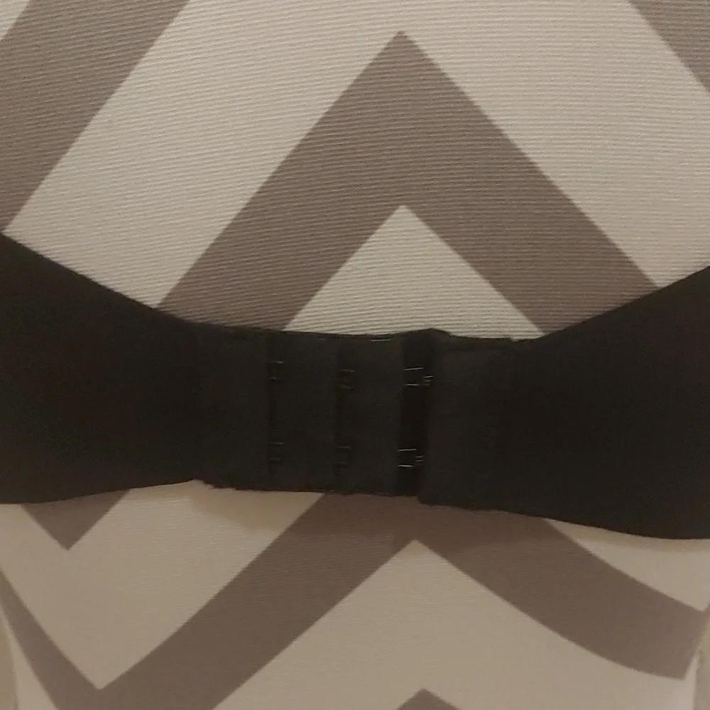 Juicy Couture Bra! New! - Picture 5 of 8